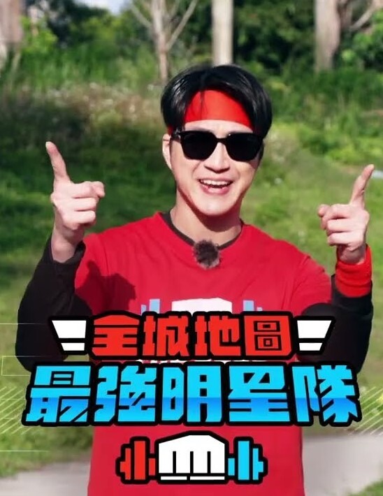 美裔性感美女号称月亮爱神的平面模特GOL诱惑喷血流出美 - 诱人AV